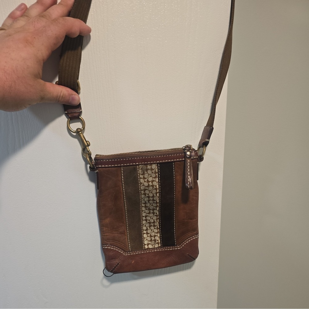 vtg coach stripped cross body swing strap bag